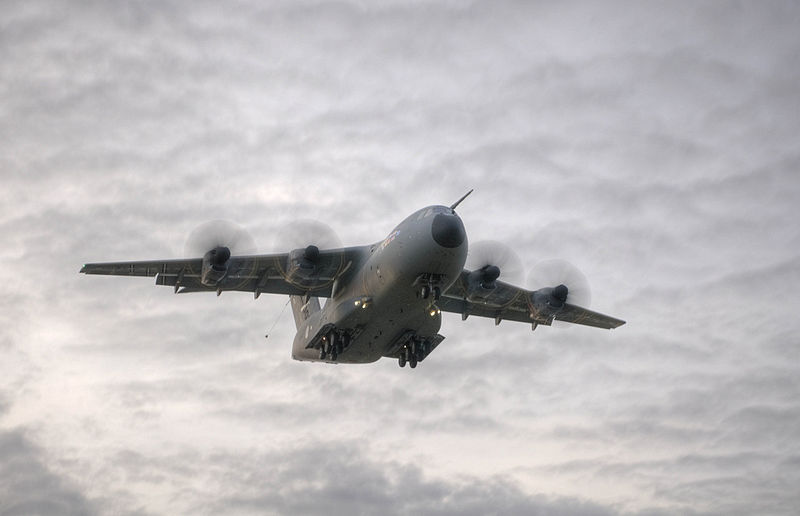 A400M realizando su aproximación a la Base Aérea de Morón